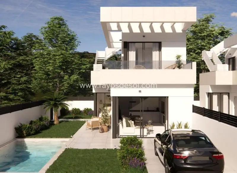 Villa Pareada en Los Montesinos con 3 Dormitorios y Jardin