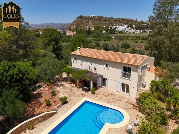 Villa de Lujo 5 Dormitorios Cortijo Grande Turre