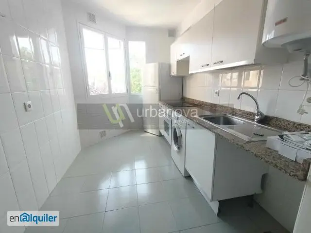 Apartamento en Alquiler Club Deportivo Logroño 2 Dormitorios Garaje Trastero