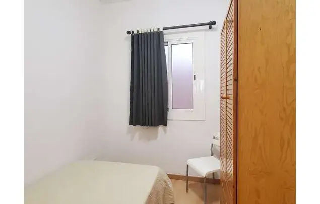 Alquiler Habitacion 90m2 Barcelona Piso Amueblado Patio Interior