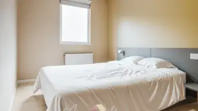 Piso en Venta 2 Dormitorios Planta Baja con Patio y Plaza de Aparcamiento