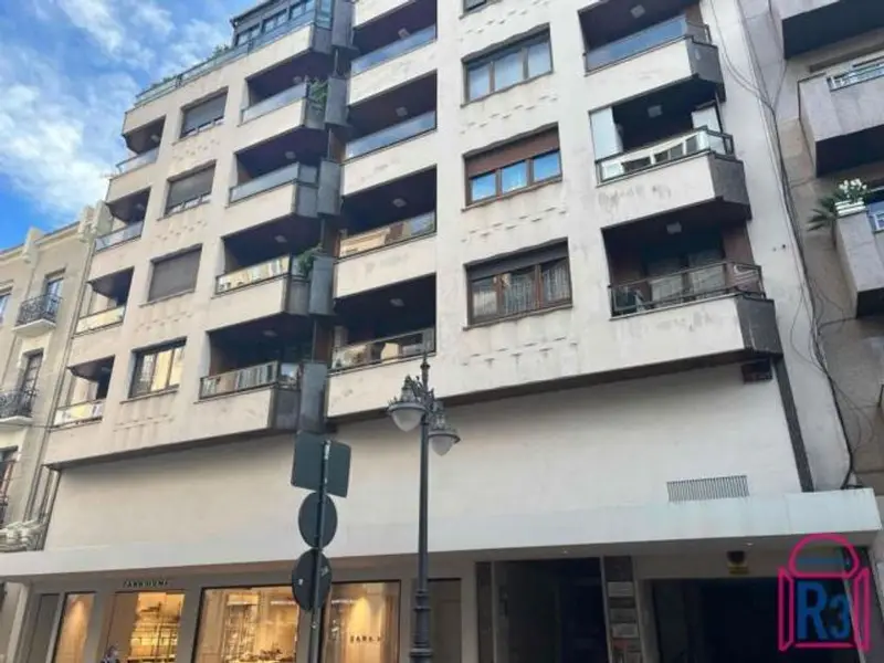 venta Piso en Distrito 11, León (45097009291.108900)- Globaliza