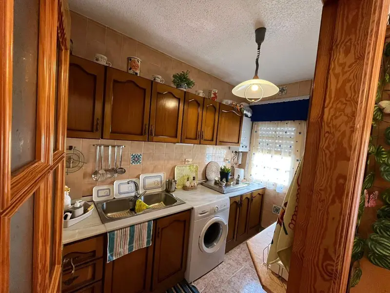 Piso de 2 Dormitorios en venta San Pedro, España