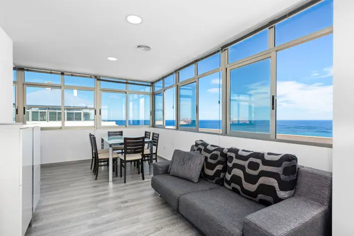 Apartamento en venta en primera linea de mar Mediterráneo