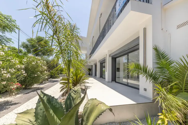 Villa 8 Dormitorios 2 Piscinas Ampuriabrava