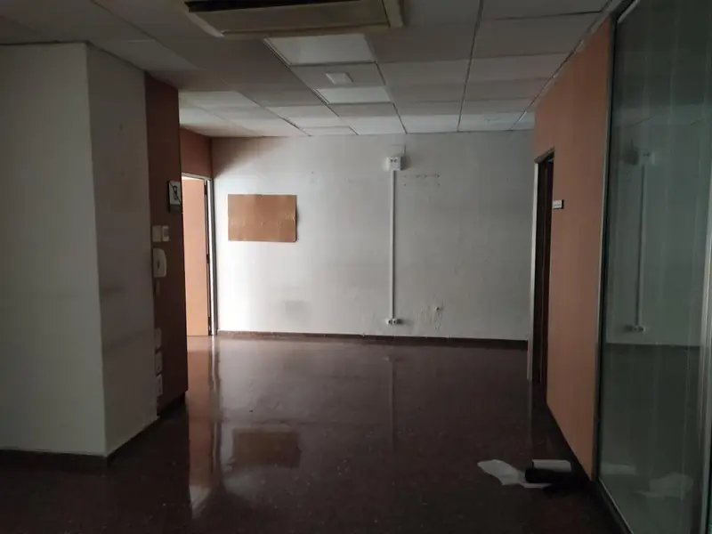 Venta Local Comercial Tarragona Centro - Oficina Reformada