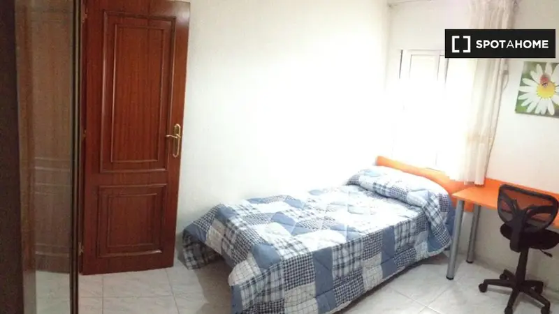 Habitacion piso compartido Cordoba