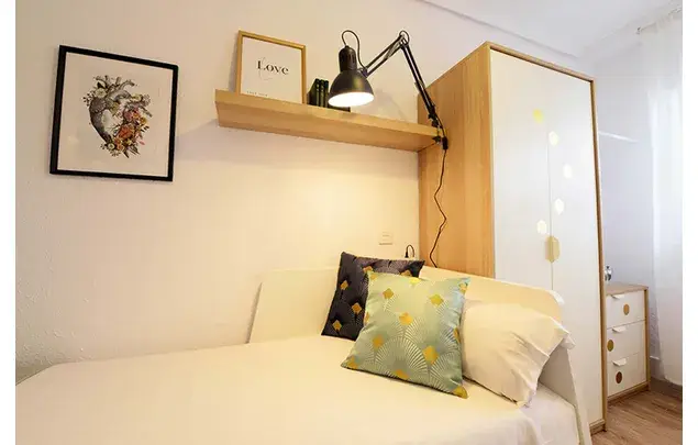 Habitaci
ón 110m
² Bilbao Alquiler Estancia Media Larga