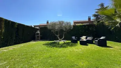 Casa Pareada en Urbanizacion Britania Cuarte de Huerva