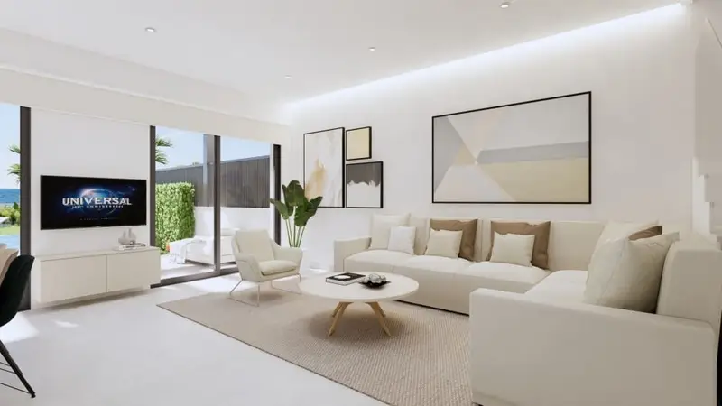 Villa de Lujo en Los Alcázares Murcia: Vistas al Mar y Piscina Privada