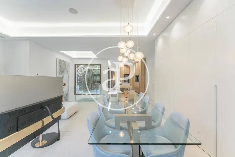 Apartamento en venta en Jerónimos, Madrid ciudad, Madrid