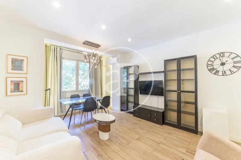 Apartamento en alquiler en Palos de Moguer Madrid ciudad