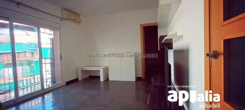 Piso en venta en La Creu de Barbera Sabadell