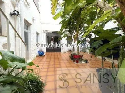 Casa en Venta en Javea 9 Dormitorios 4 Baños
