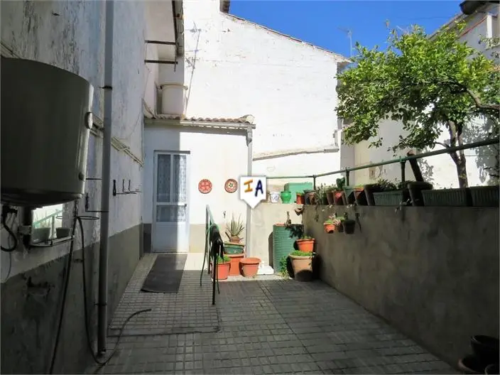 Casa 3 Dormitorios Alcaudete Jaen Patio Jardin
