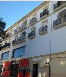 Piso 113m2 3 habitaciones 2 baños Lucena