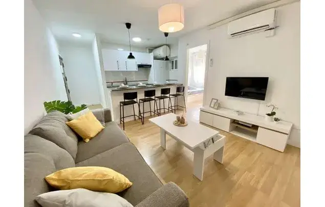 Alquiler Habitaciones Getafe - Piso Amueblado con Aire Acondicionado y TV