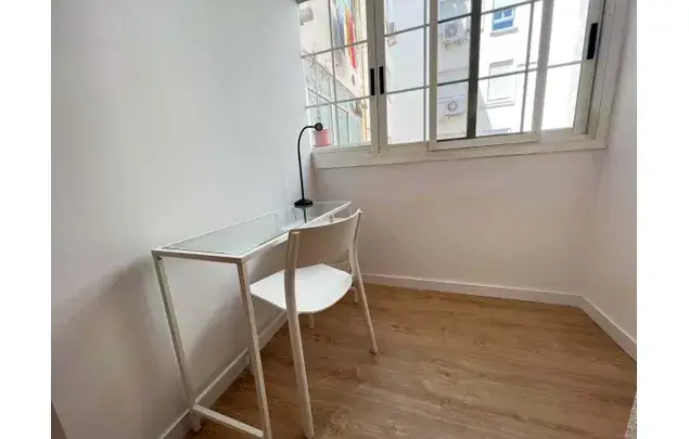 Habitacion 130m2 Valencia Alquiler 5 a 18 Meses
