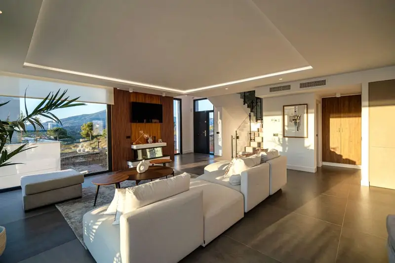 Chalet de Lujo en Mijas Costa con Vistas Panorámicas