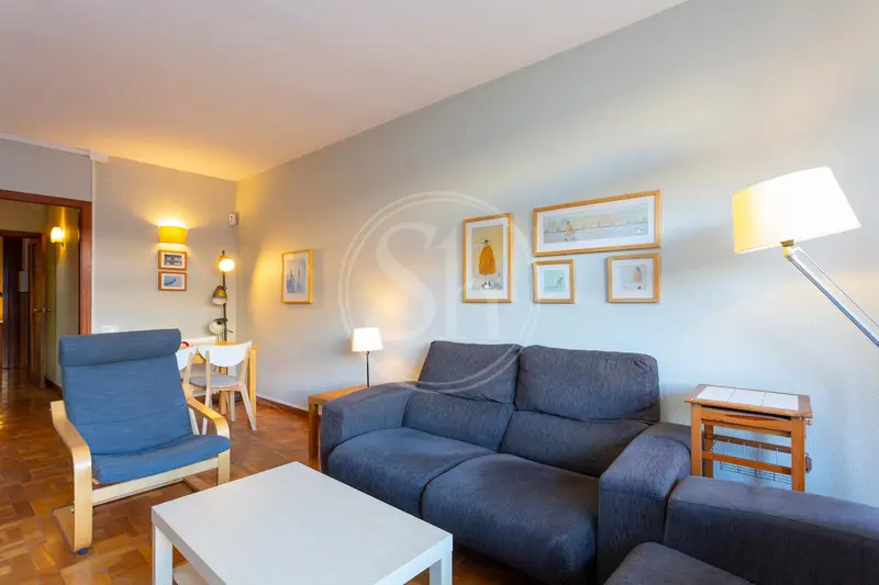 Alquiler Apartamento Gràcia 3 habitaciones Terraza Amueblado