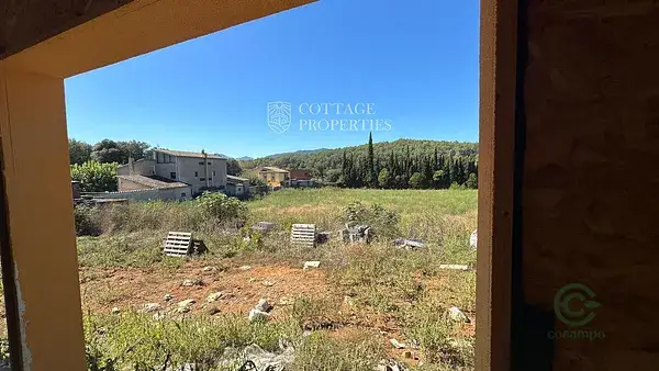 Casa sostenible en Serinya Girona 4 habitaciones 2 baños