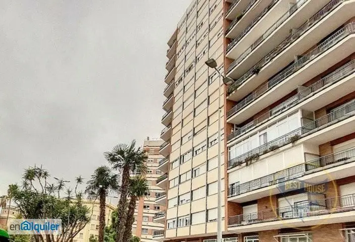 Alquiler Piso Centro Castellon Terraza Trastero 3 Dormitorios