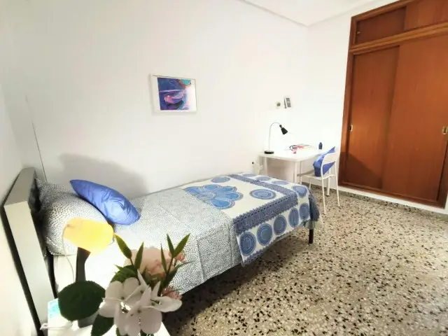 Habitacion Alquiler Paterna Valencia Cerca Metro
