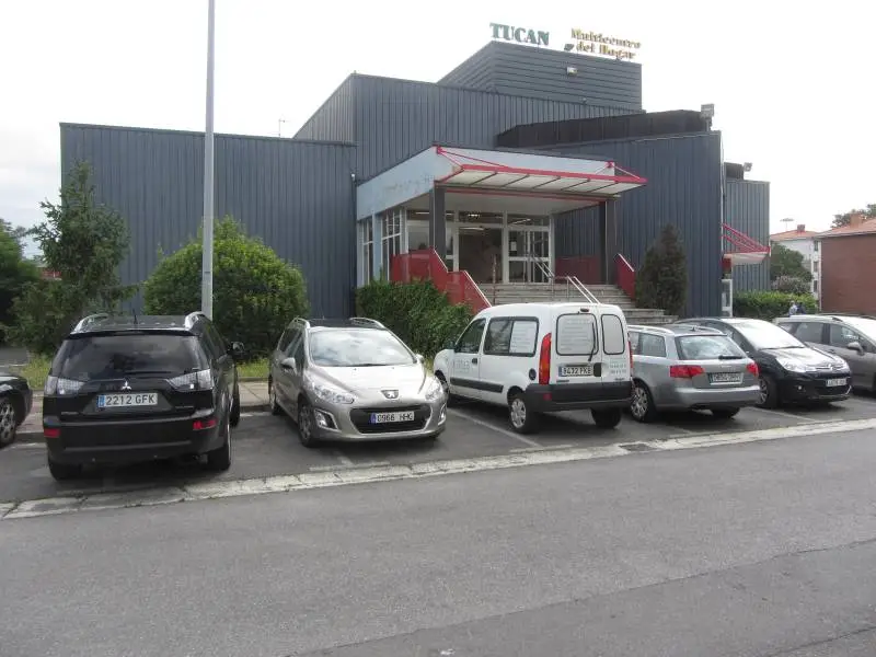 Venta Local Comercial con Garaje en Leioa