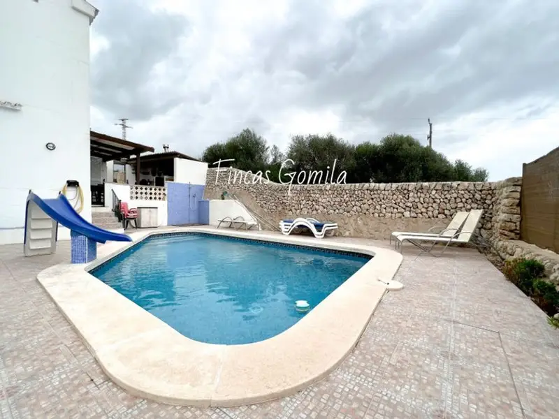 Chalet en Son Vilar Es Castell con Piscina y Garaje