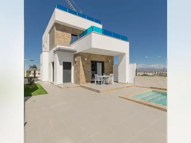 Casa en Venta Vistabella Golf 3 Dormitorios 3 Baños Piscina Privada