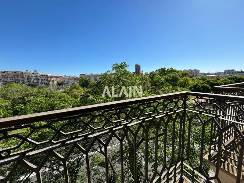 Venta Piso a Estrenar El Carmen Valencia 3 Dormitorios 2 Baños Garaje Opcional
