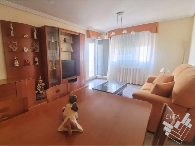 Piso en Venta Vinaros 4 Dormitorios 2 Baños Parking