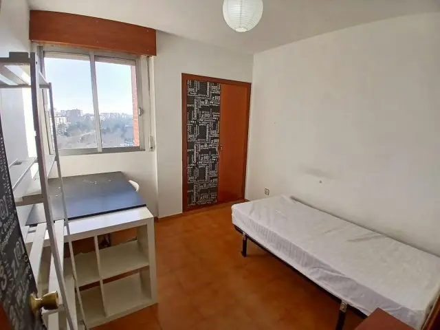 Habitacion Alquiler Valladolid Estudiantes Profesionales