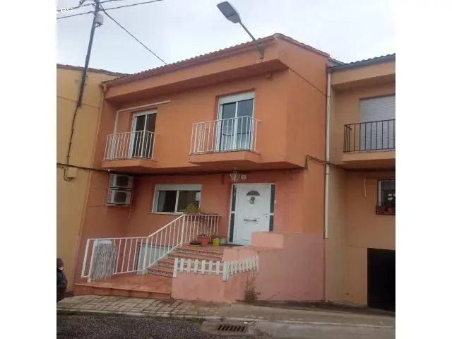 Casa Adosada en Cocentaina Barrio San Hipolito 4 Plantas 190m2
