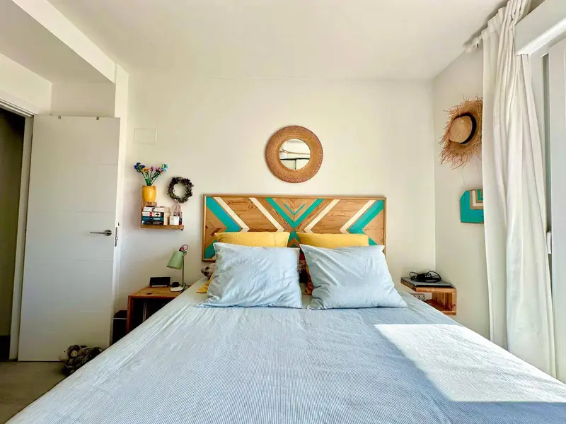 Triplex en Tarifa con 3 Terrazas y Garaje - Cerca de la Playa