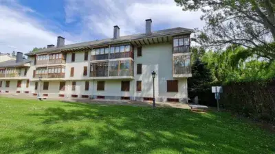 Alquiler Temporada Jaca: Apartamento 3 Dormitorios Piscina y Garaje