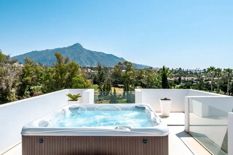 Villa Azur Alquiler Larga Temporada Marbella Nueva Andalucia