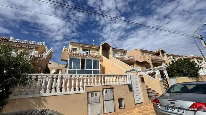 Apartamento 2 Dormitorios Villamartin Vistas al Mar