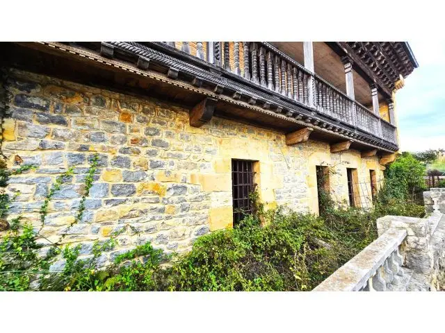Casona Montañesa en Ruiloba Cantabria Oportunidad de Inversion