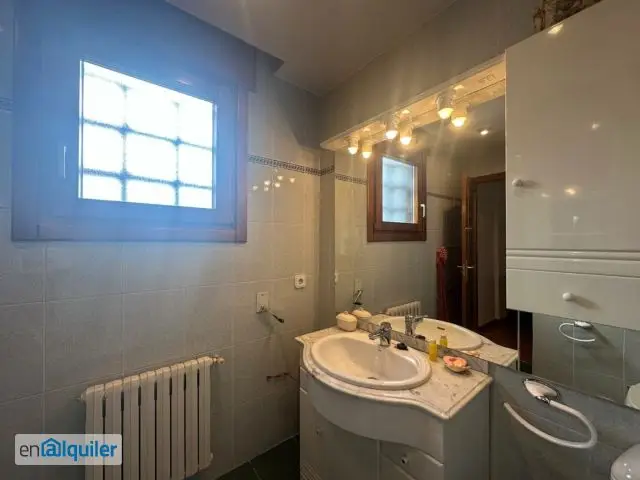 Alquiler Piso 3 Dormitorios 2 Baños Soria