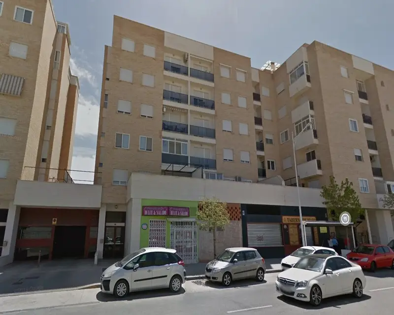 Garaje en Venta en Albacete Calle Municipio de Molinicos