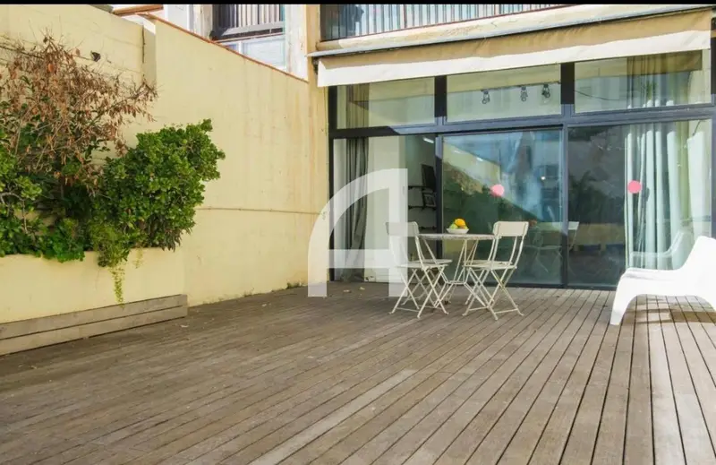 Piso en Venta Barcelona Ciutat Vella 186m2 3 Accesos Terraza Trastero Licencia Turistica