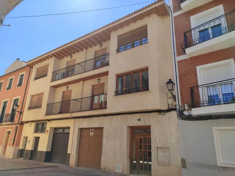 Venta Piso 5 Habitaciones Centro Almansa
