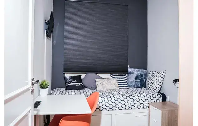 Habitacion en alquiler en Carrer d'Arag
Barcelona