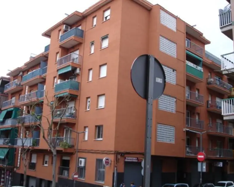 Piso 4 habitaciones 91m2 Mataro Calle Burriac