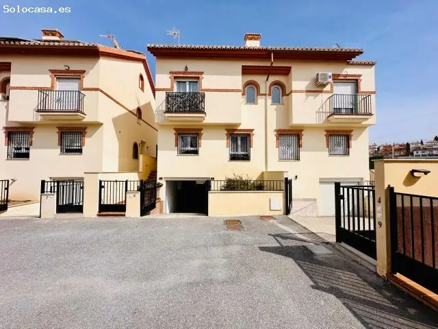 Pareado En Venta En Ogíjares, Granada