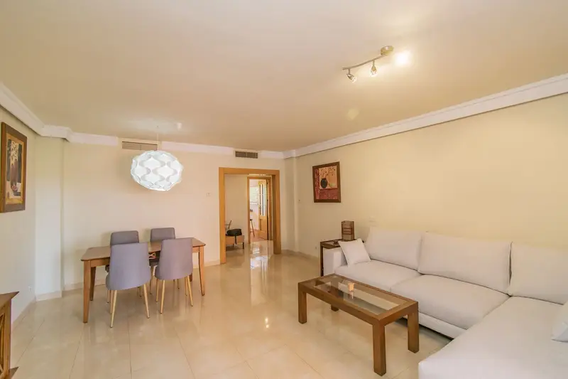 Apartamento de Lujo en Milla de Oro Estepona 3 Dormitorios