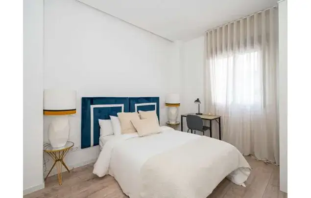 Rent a room in Madrid