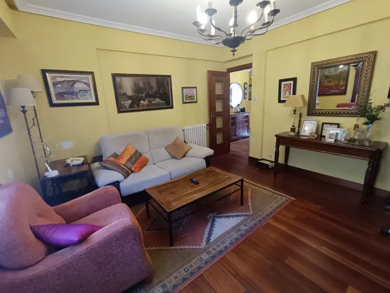 Venta Piso con Terraza en Centro Mondragón