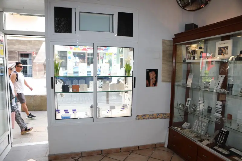 Local Comercial en alquiler en Torrevieja, Alicante